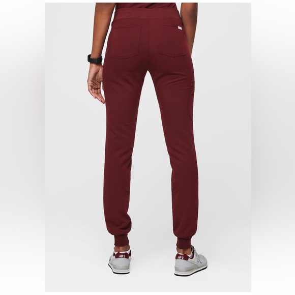 FIGS Zamora Joggers in size Small Regular - Picture 10 of 12